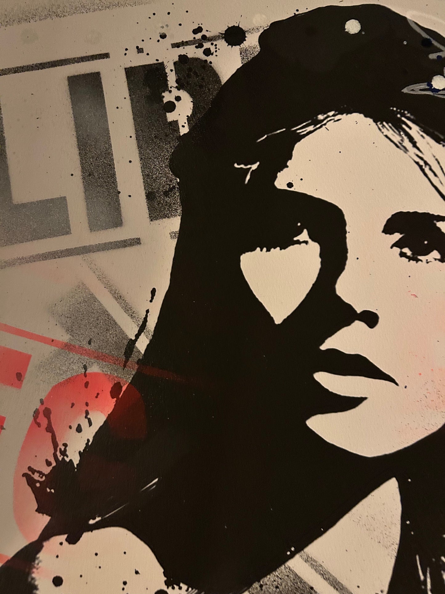 Marianne MX by Hope 1393 - Signature Fine Art